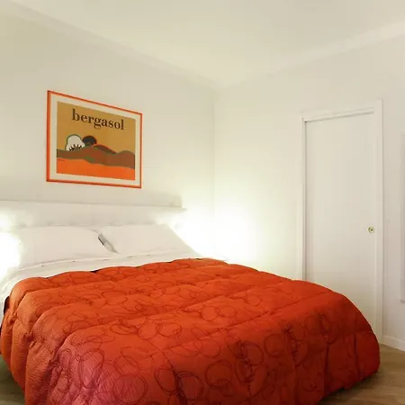 R&b Santo Stefano Bed and Breakfast