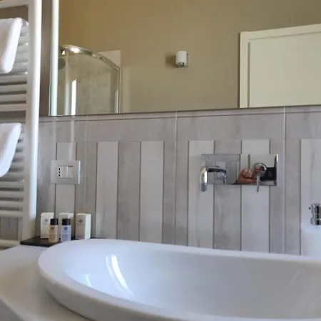 R&b Santo Stefano Oda ve Kahvaltı 4*